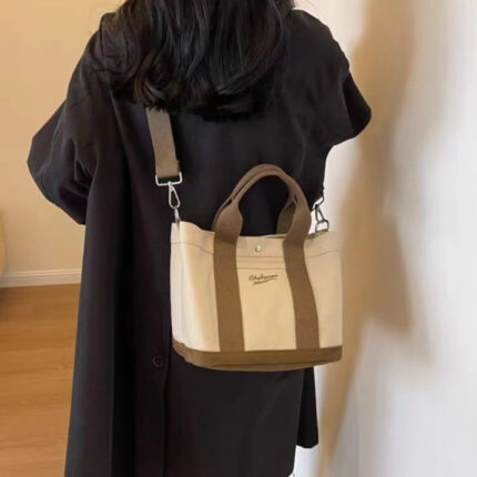 Sac bandoulière portable en toile légère pour l'extérieur