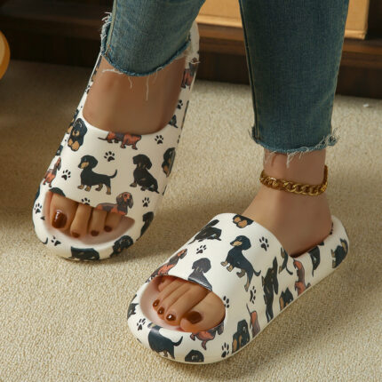 Chaussons d'intérieur à semelles épaisses pour femme, motif chien saucisse