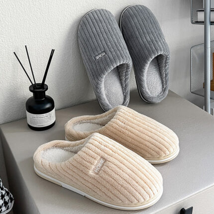 Chaussons d'hiver en coton, couleur unie, simples, antidérapants, chauds et en peluche, pour la maison, pour l'intérieur, pour couple et femmes